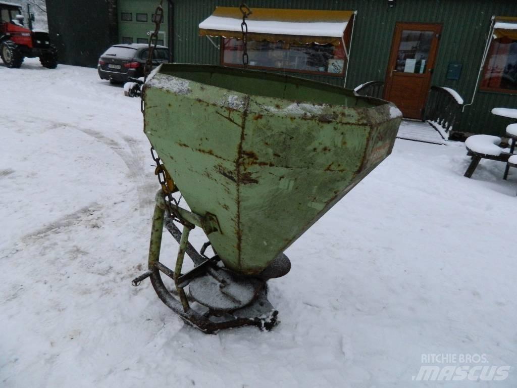  Kromag AM Rozmetadlo minerálních hnojiv