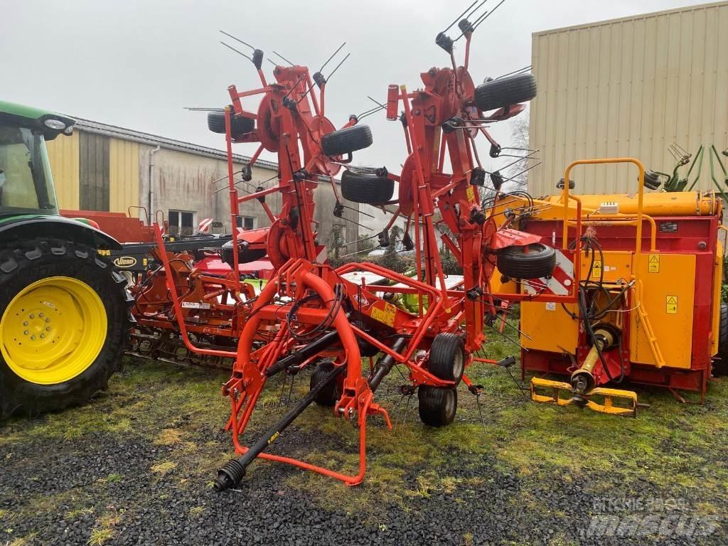 Kuhn GF8702 Obraceče a shrabovače sena