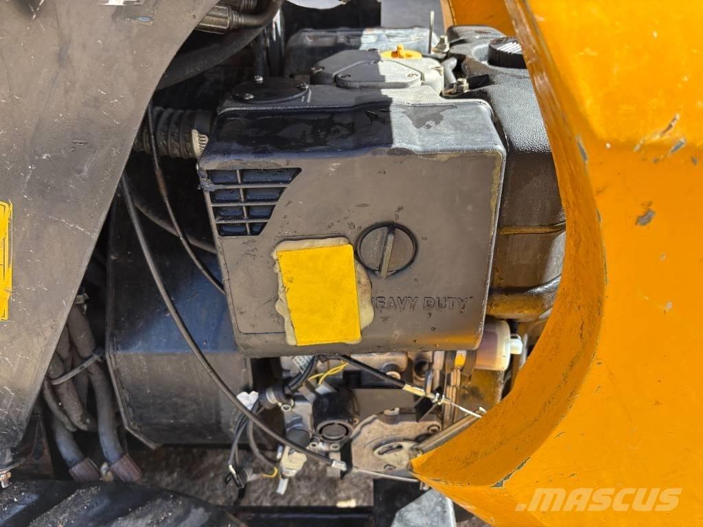 JCB HT D5 Pásové dempry