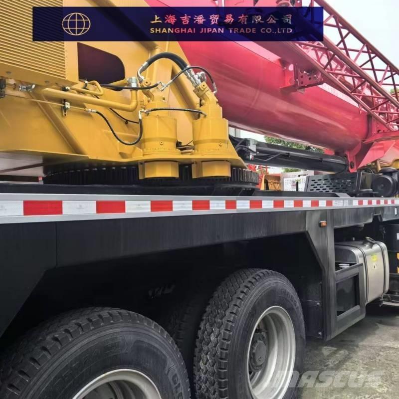 Sany STC 1000A Univerzální terénní jeřáby