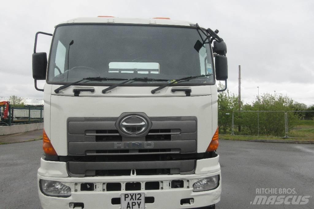 HINO 700 Ramenové nosiče kontejnerů
