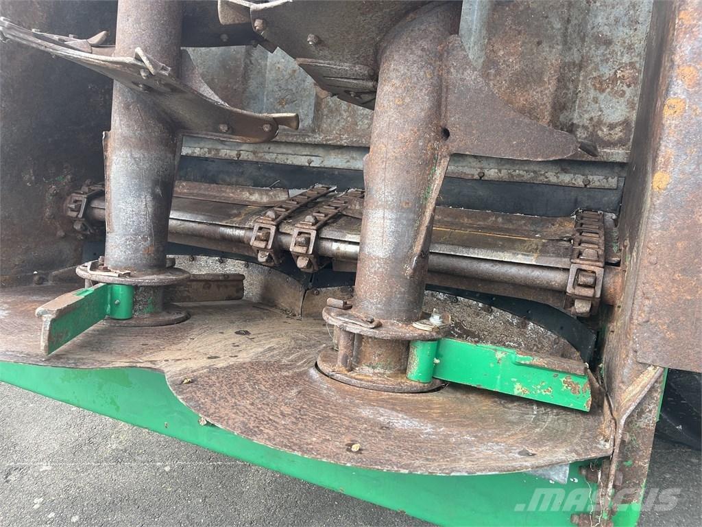 Samson SP 11 Rozmetadla chlévské mrvy