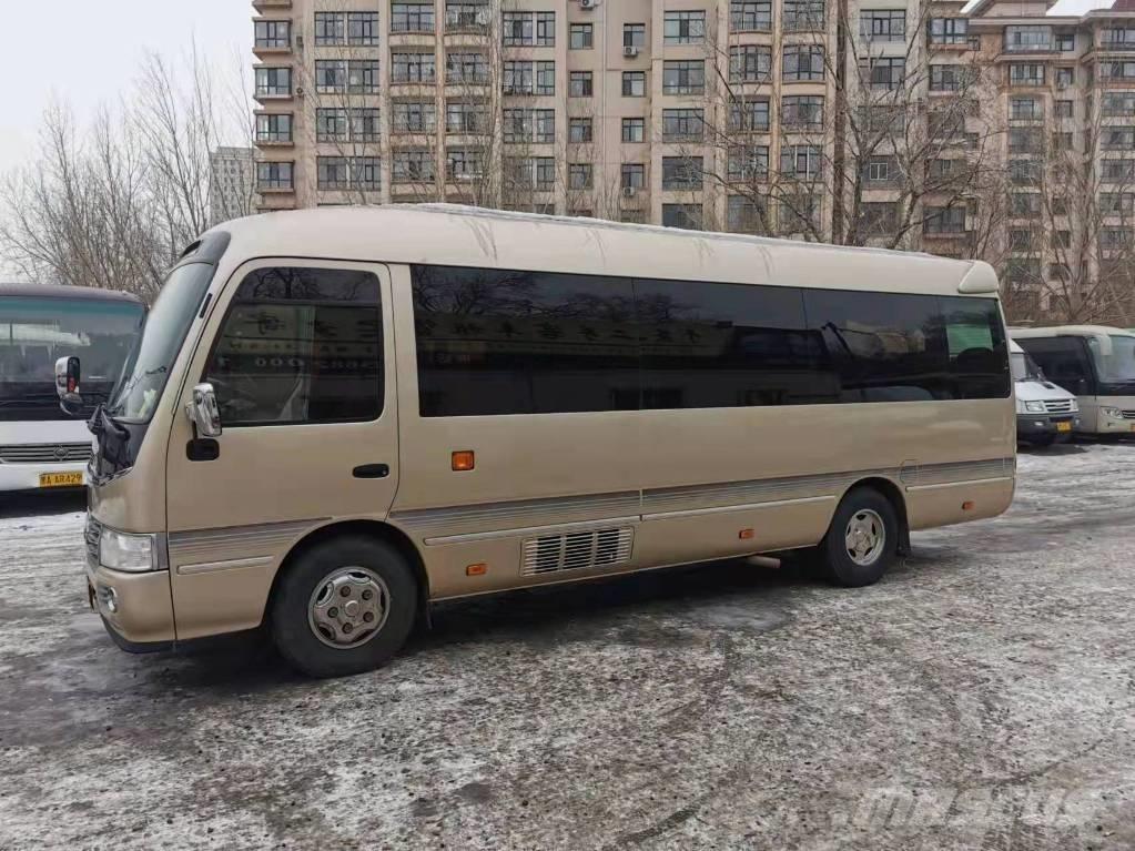 Toyota Coaster Bus Minibusy