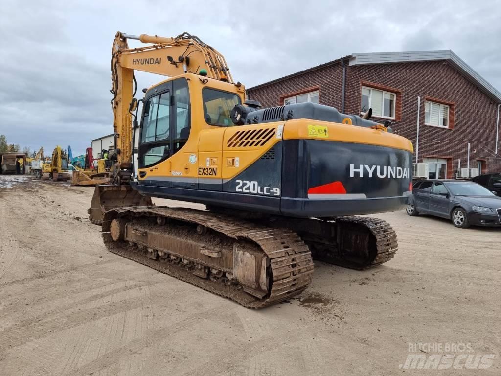 Hyundai R 220 LC-9 A Pásová rýpadla