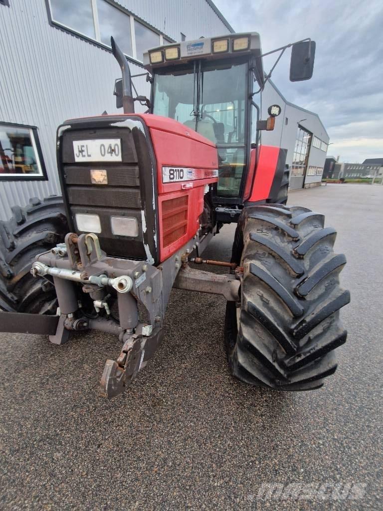 Massey Ferguson 8110 Traktory
