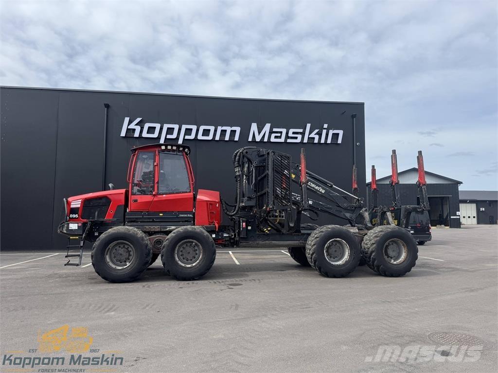 Komatsu 895 Vyvážecí traktory