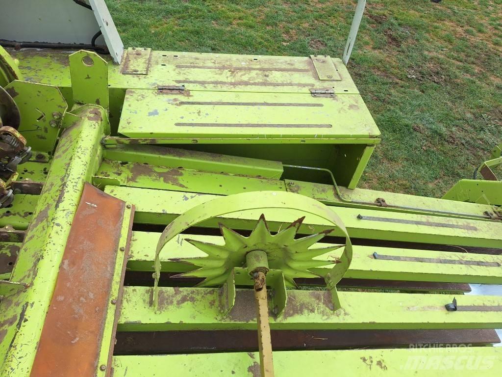 CLAAS Quadrant 1200 Lis na hranaté balíky