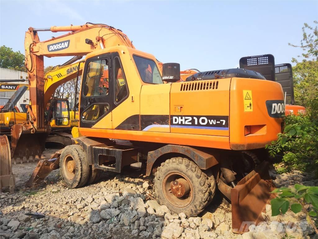 Doosan DH210W-7 Kolová rýpadla