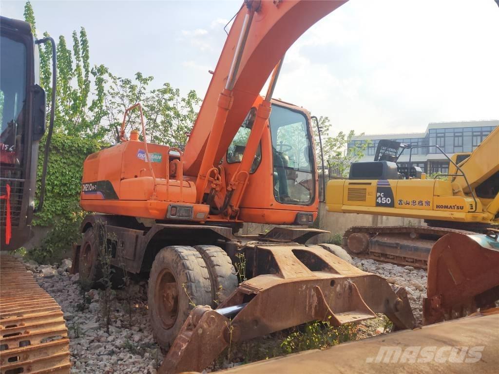 Doosan DH210W-7 Kolová rýpadla
