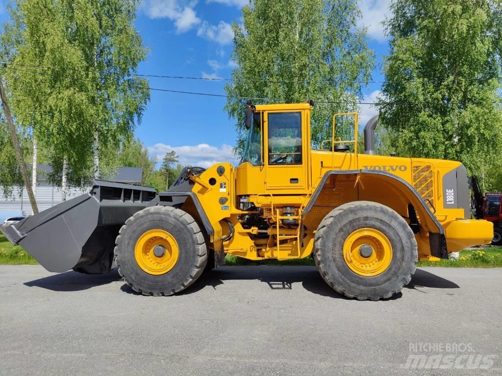 Volvo L 180 E Kolové nakladače
