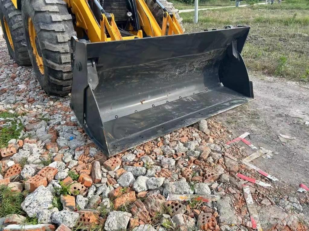 JCB 4 CX Rýpadlo-nakladače