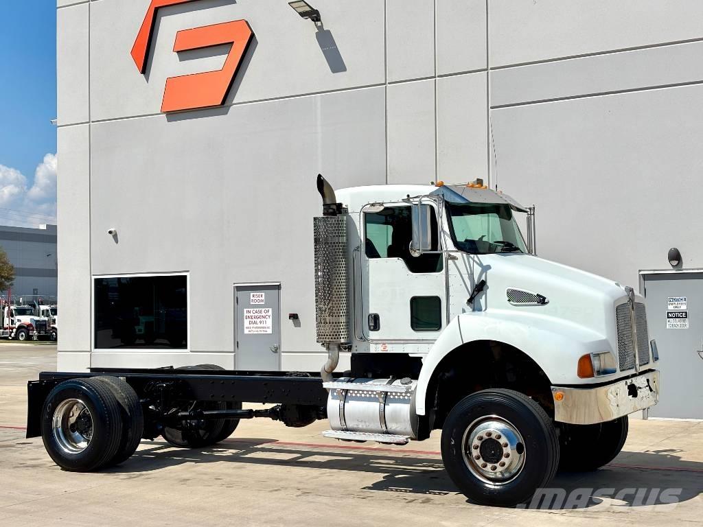 Kenworth T 300 Tahače