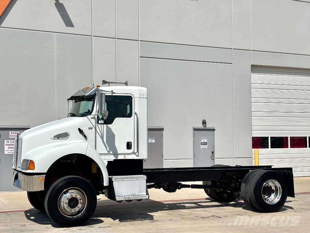 Kenworth T 300 Tahače