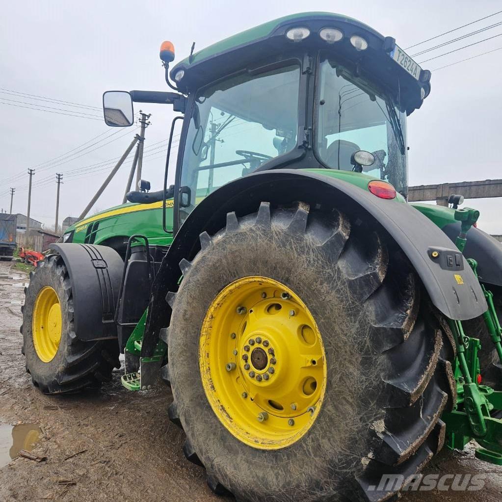 John Deere 8345 R Traktory