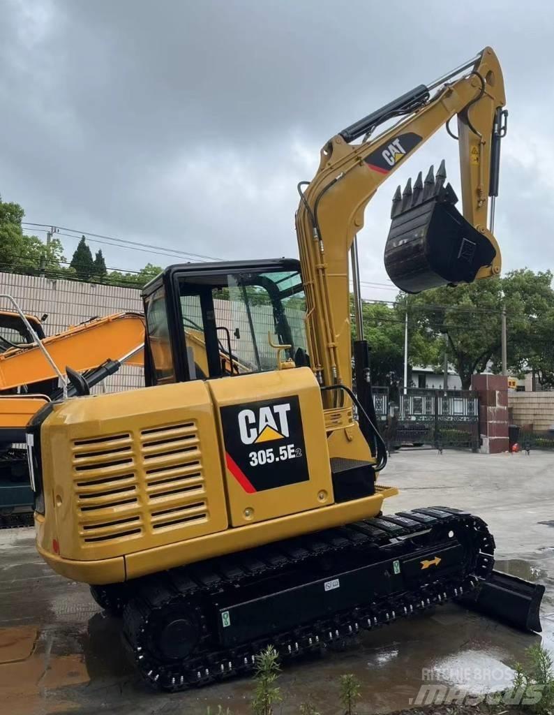 CAT 305.5 Mini rýpadla < 7t
