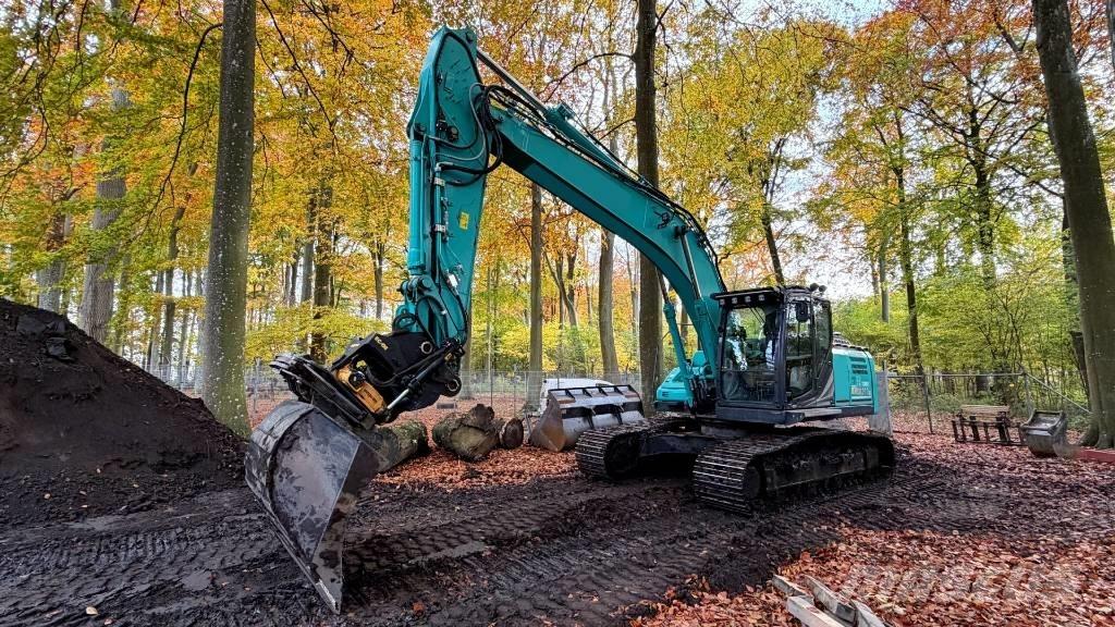 Kobelco SK 210 LC Pásová rýpadla
