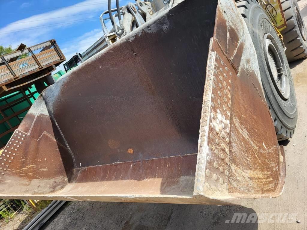 Volvo L 160 Kolové nakladače