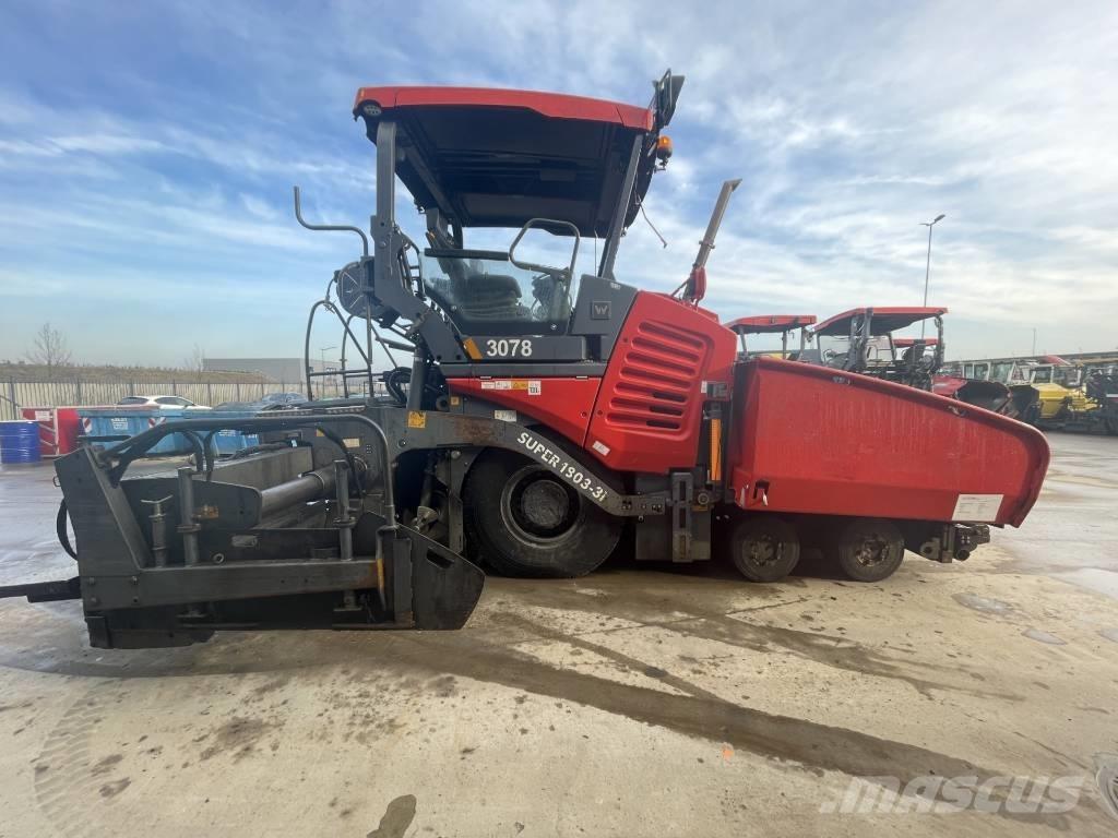 Vögele SUPER 1803-3I Finišery