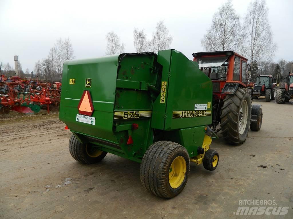 John Deere 575 Lis na válcové balíky