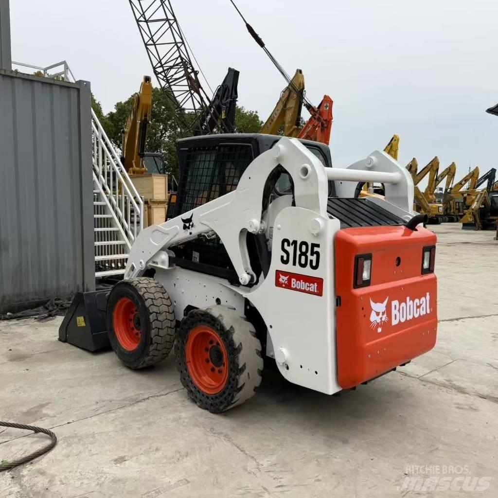 Bobcat S 185 Smykem řízené nakladače