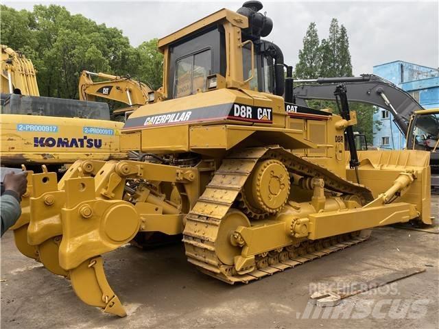 CAT D 8 R Pásové dozery