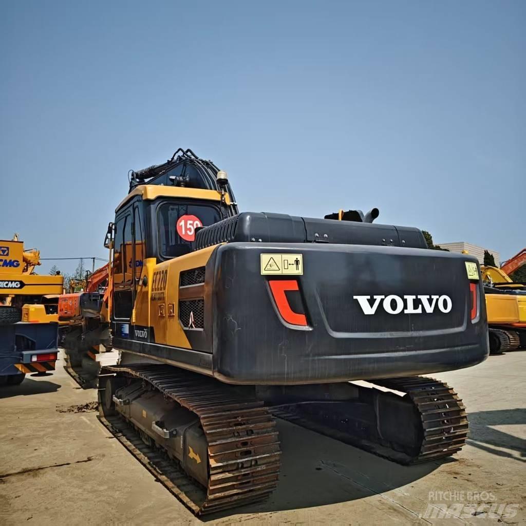 Volvo EC 220 Pásová rýpadla