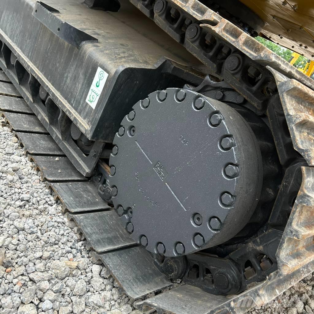 Komatsu 360-8 Pásová rýpadla