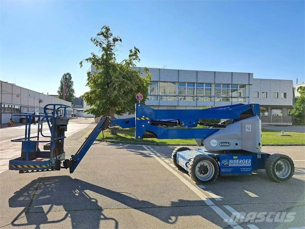 JLG E450AJ Kloubové plošiny