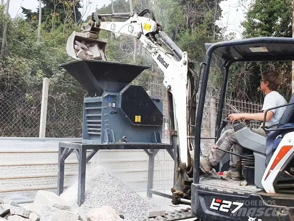 CM Frantoio CR 600 Mobilní drtiče