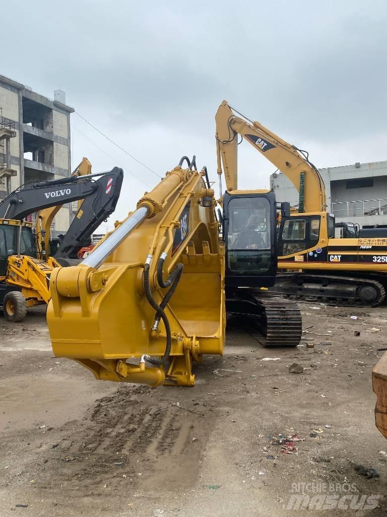 CAT 320 C Pásová rýpadla