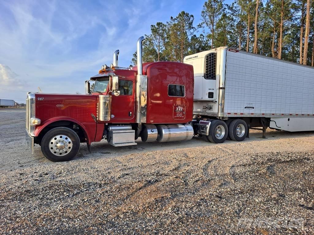 Peterbilt 389 Tahače