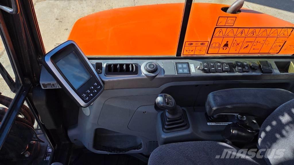 Doosan DX 63 R Mini rýpadla < 7t