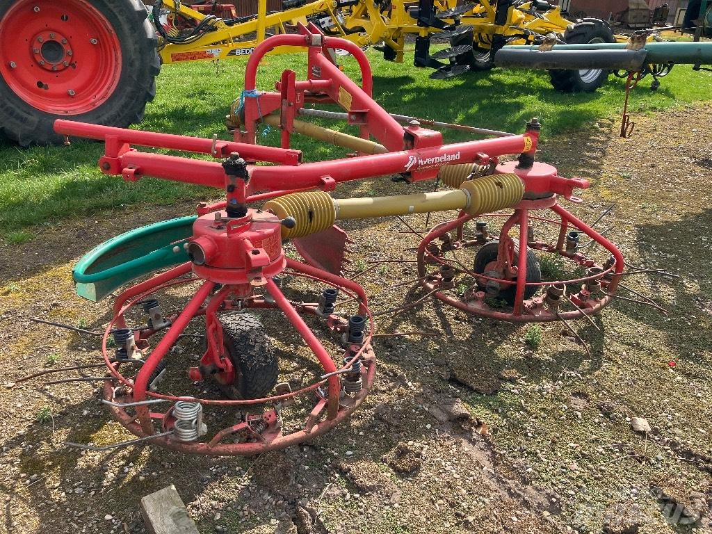 Kverneland 9360 Obraceče a shrabovače sena