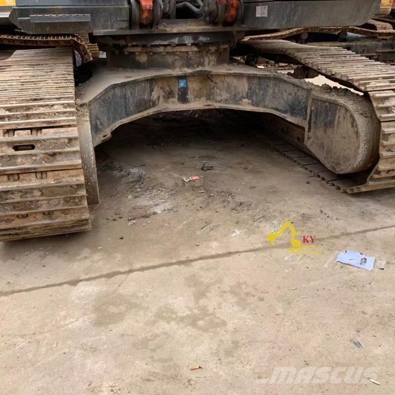 Hitachi 350 Pásová rýpadla