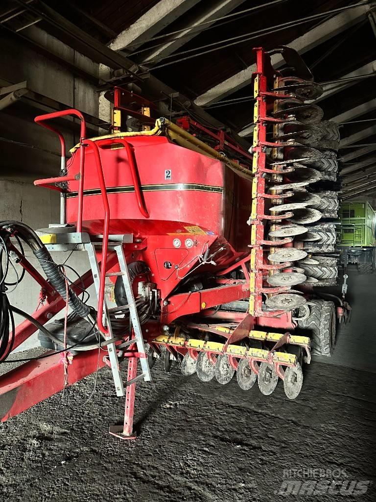 Väderstad Spirit800S Mechanické secí stroje