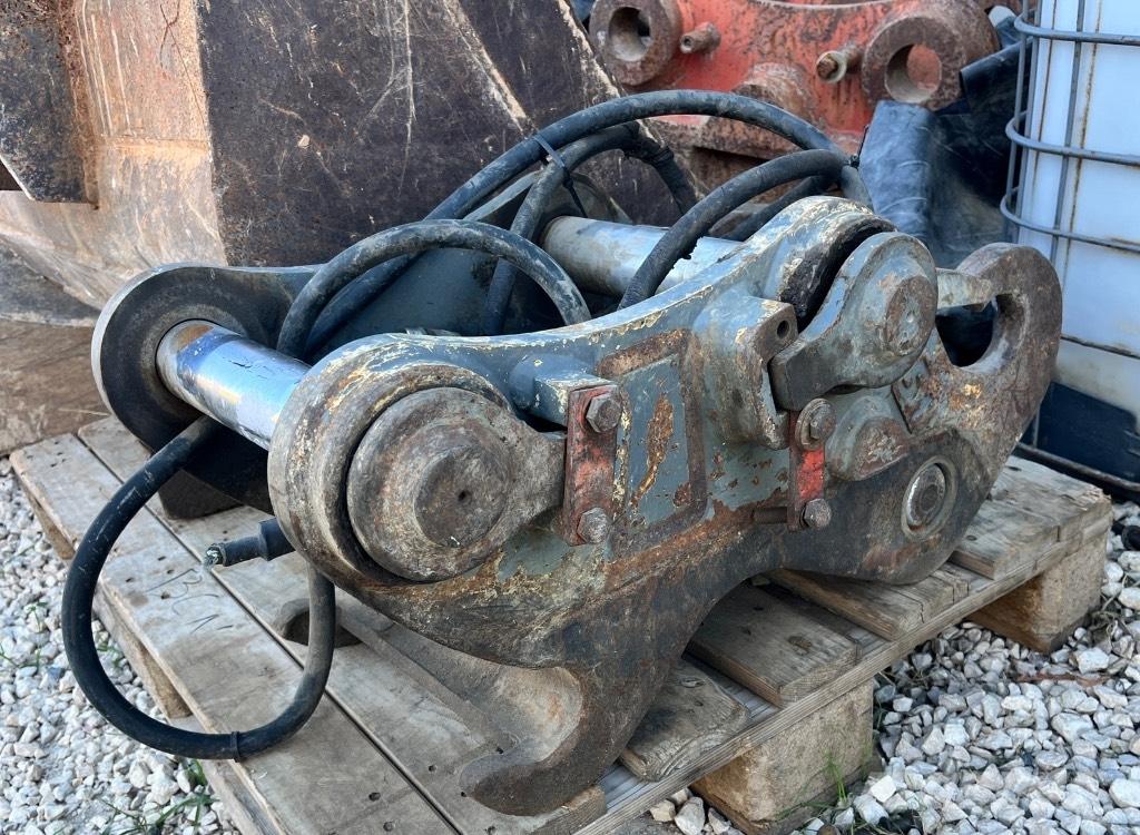 Liebherr SW33 Rychlospojky