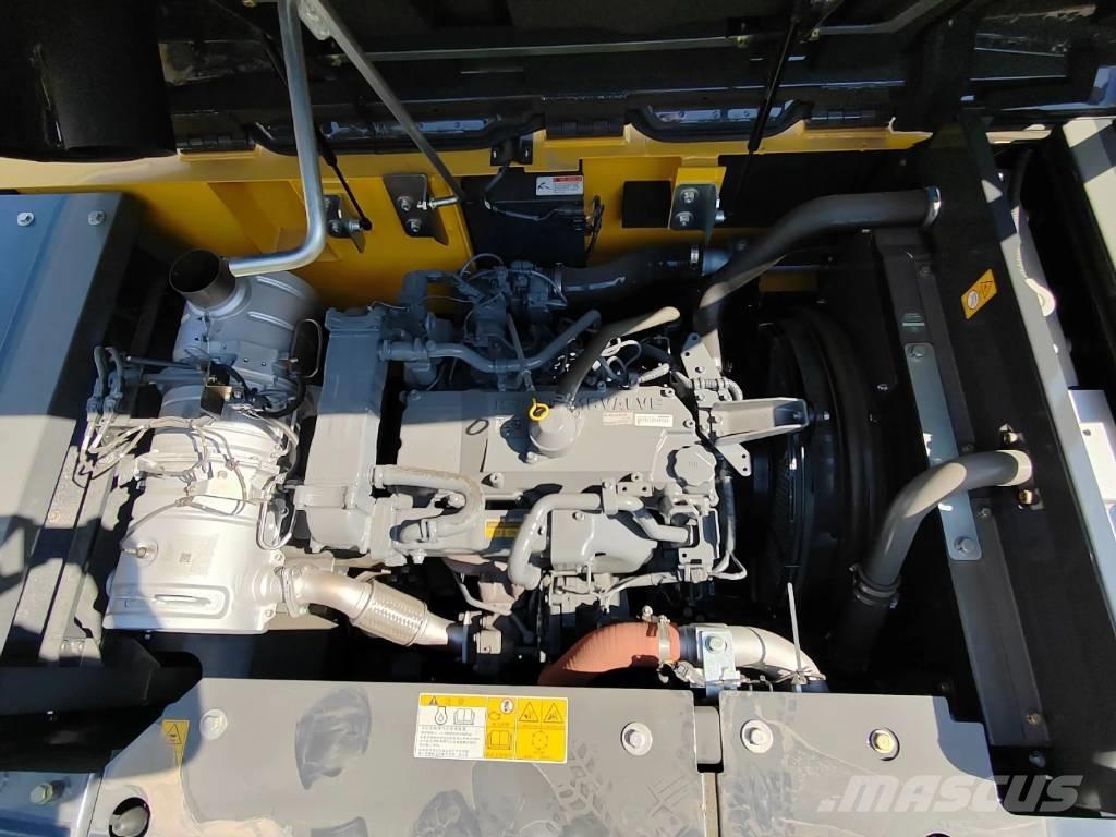 Sumitomo SH210 Pásová rýpadla