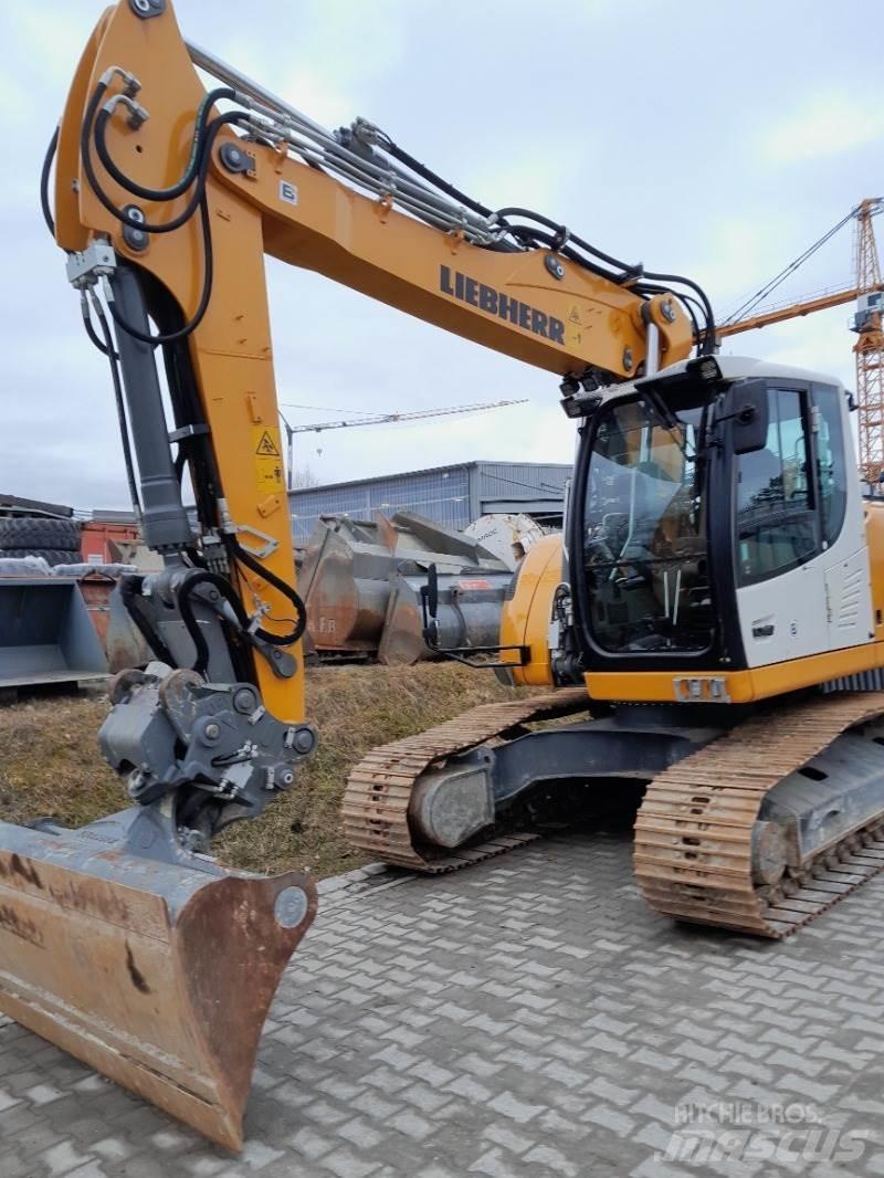 Liebherr R918 Pásová rýpadla