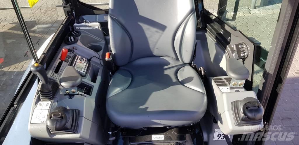 Bobcat E 27Z Mini rýpadla < 7t