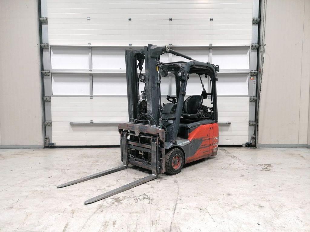 Linde E16-02 Akumulátorové vozíky