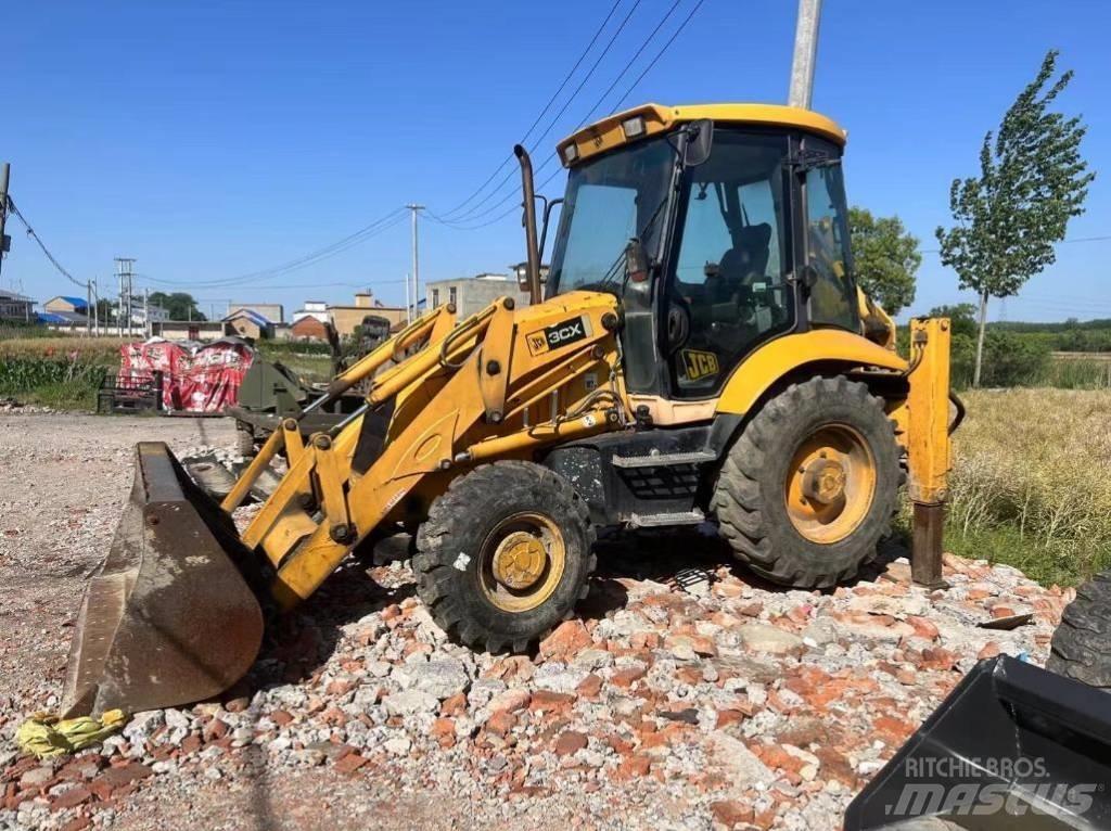 JCB 3 CX Rýpadlo-nakladače
