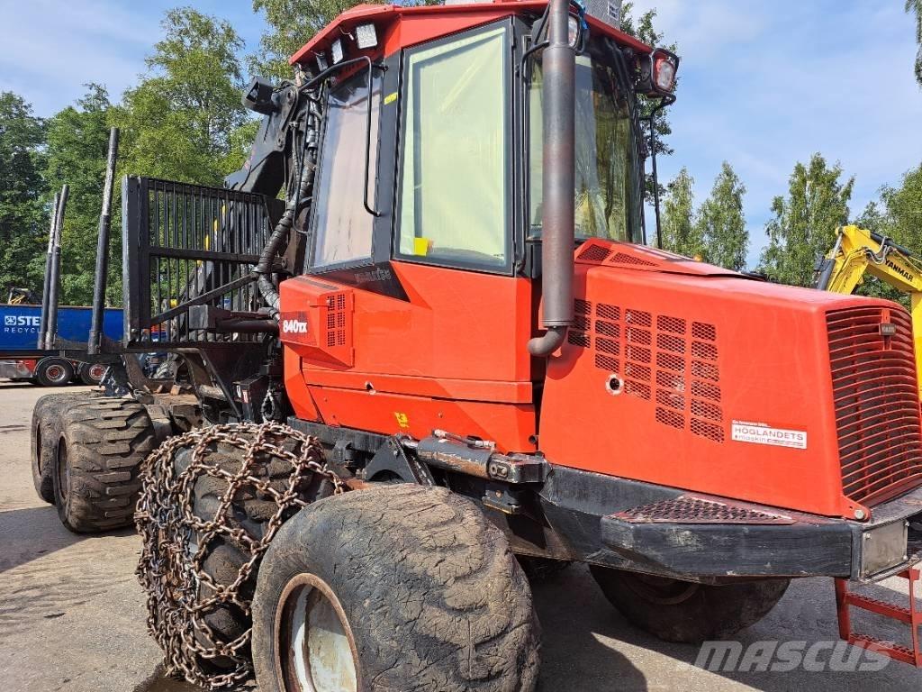 Komatsu 840 TX Vyvážecí traktory
