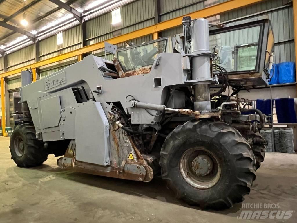 Wirtgen WR2500 Recyklátory asfaltu