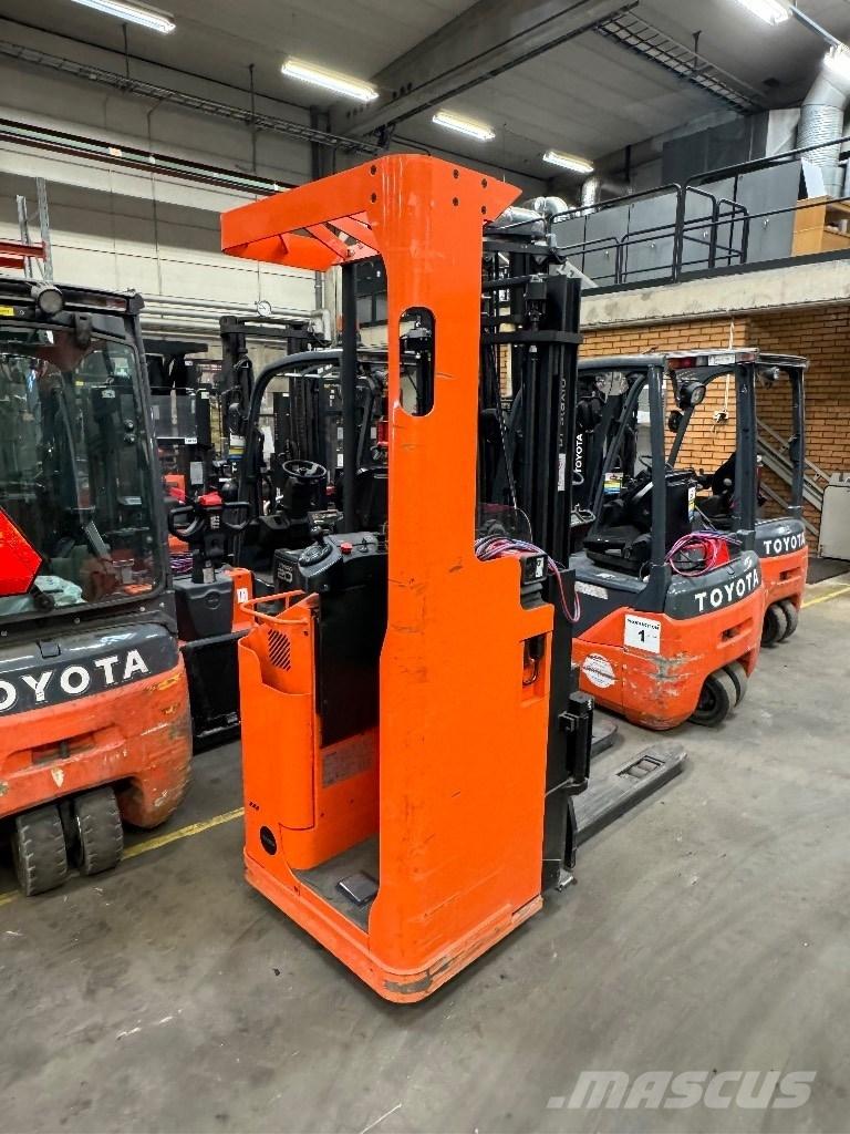 Toyota SSE135L Samohybné vozíky