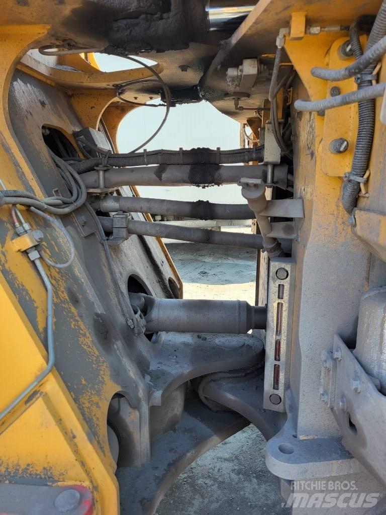 Volvo L 250 H Kolové nakladače