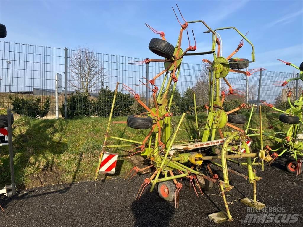 CLAAS Volto 640 HR Obraceče a shrabovače sena