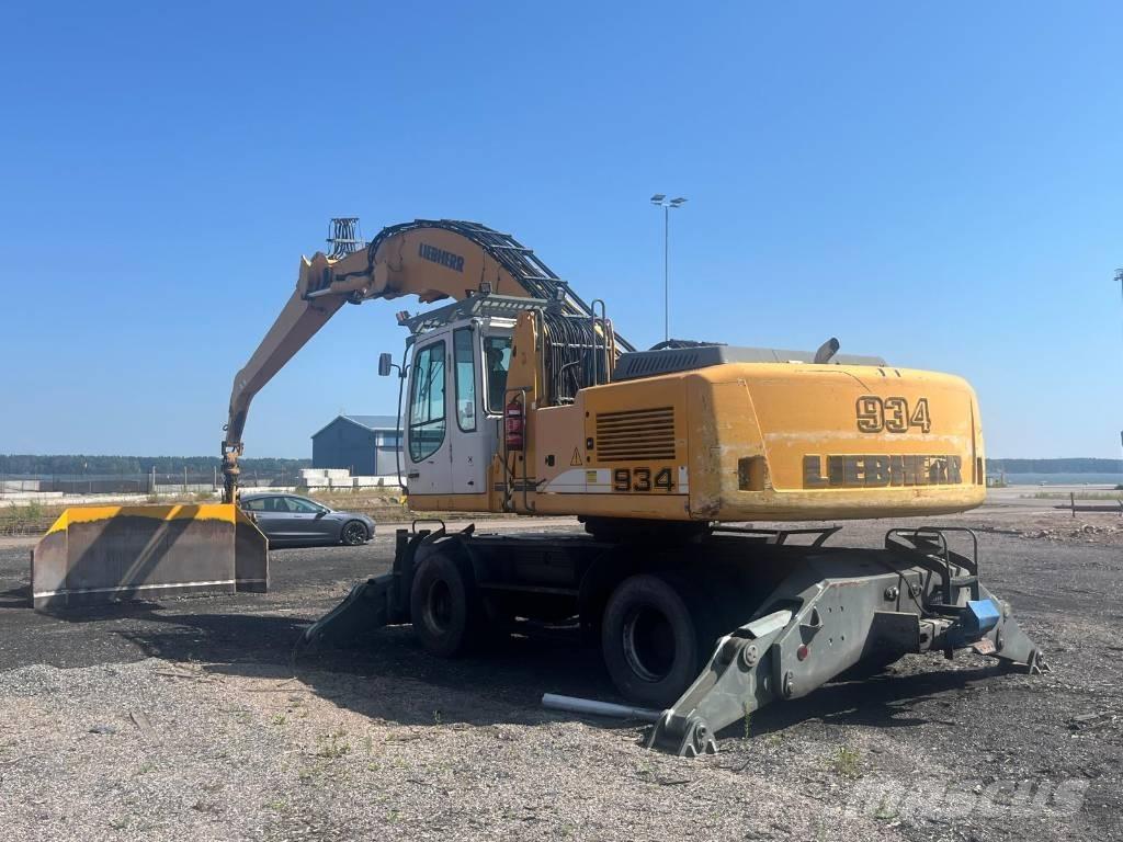 Liebherr A 934 C Stroje pro manipulaci s odpadem