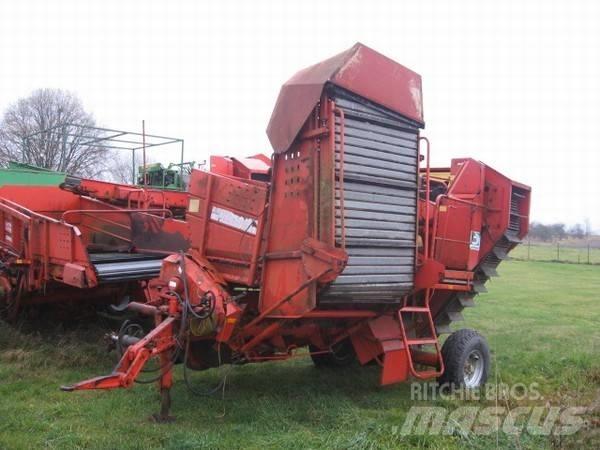 Grimme LK 650 Bramborové kombajny / sklízeče