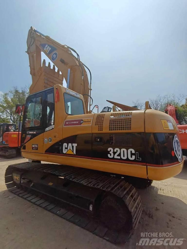 CAT CAT320C Midi rýpadla 7t - 12t