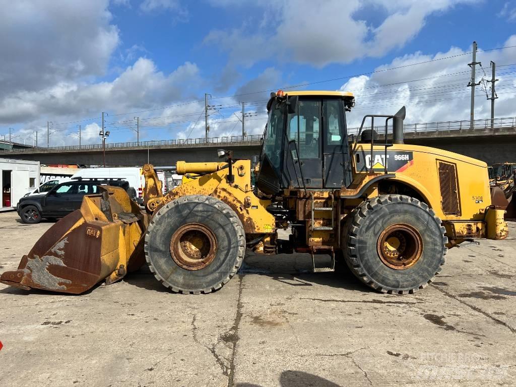 CAT 966 H Kolové nakladače